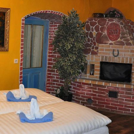 Centrum Tiffany Pension Domazlice Exterior photo